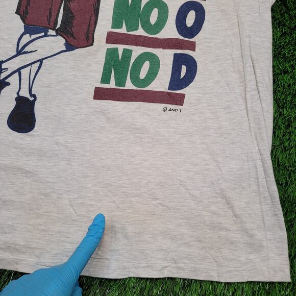 Vintage 90s AND 1 Trash Talk Tee Mens M USA Streetball Basketball - Picture 9 of 16